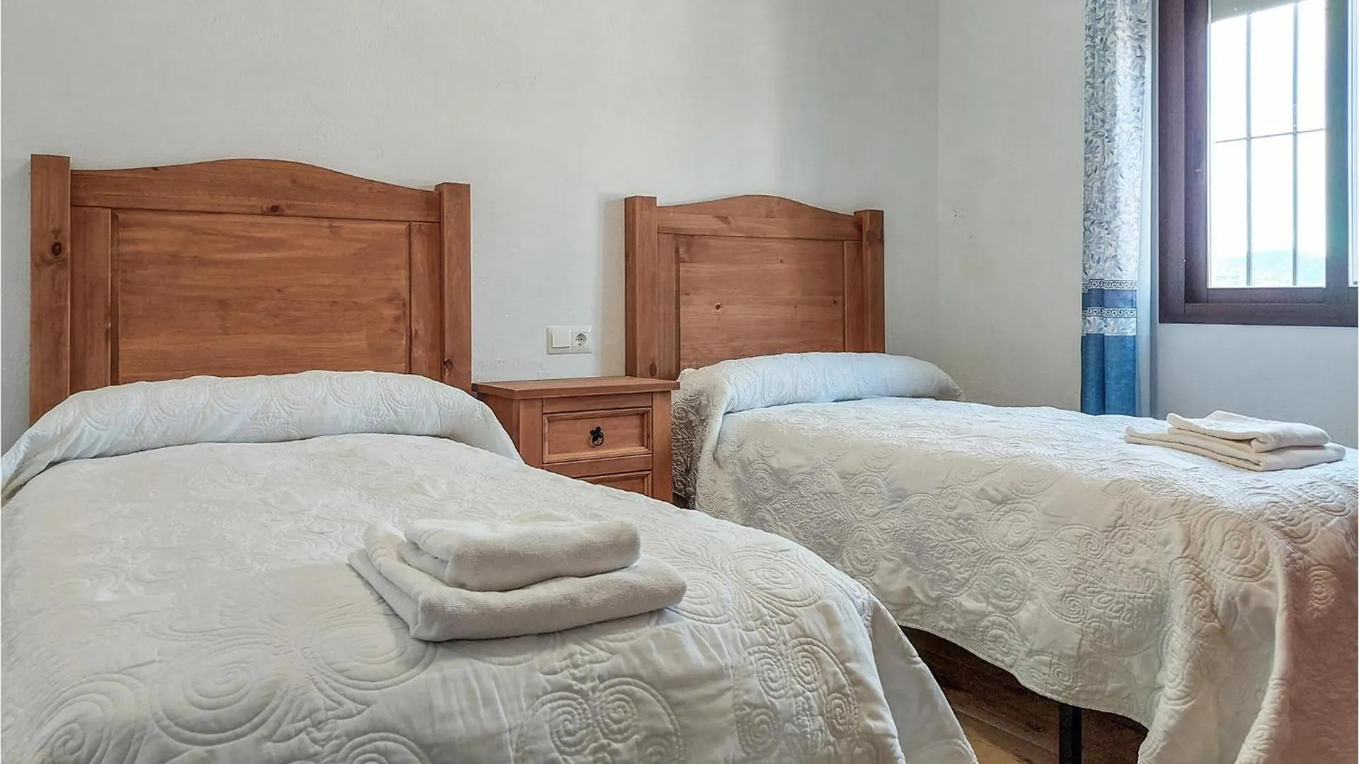 Holiday home Gorgeous Home In Algatocin With Kitchenette