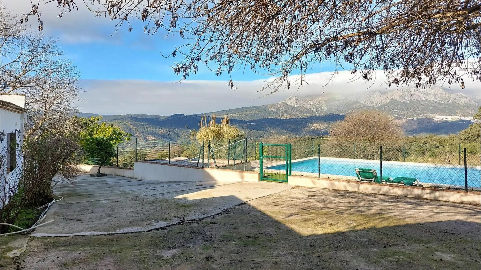 Gorgeous Home In Algatocin With Kitchenette Holiday home