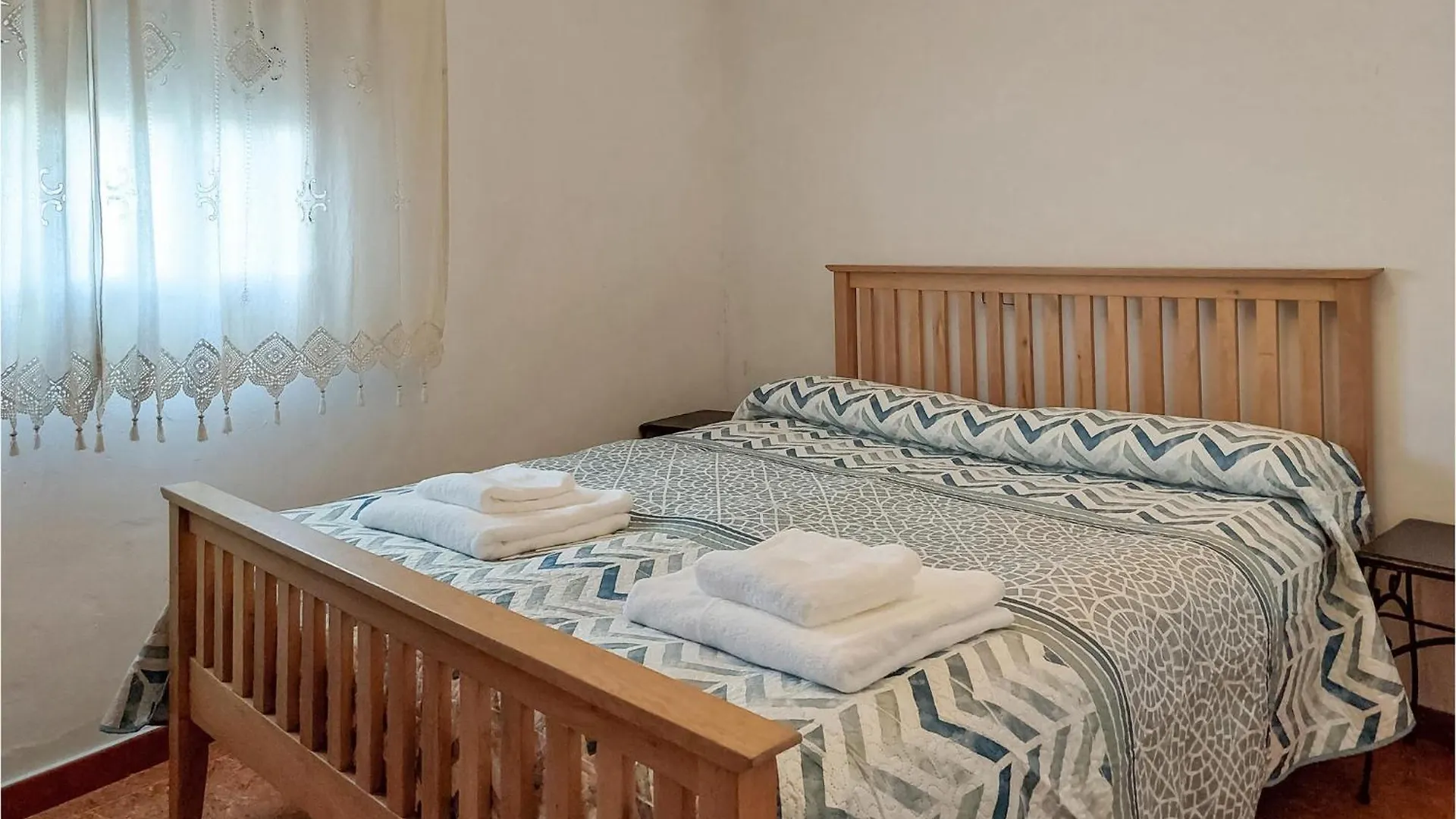 Gorgeous Home In Algatocin With Kitchenette Holiday home