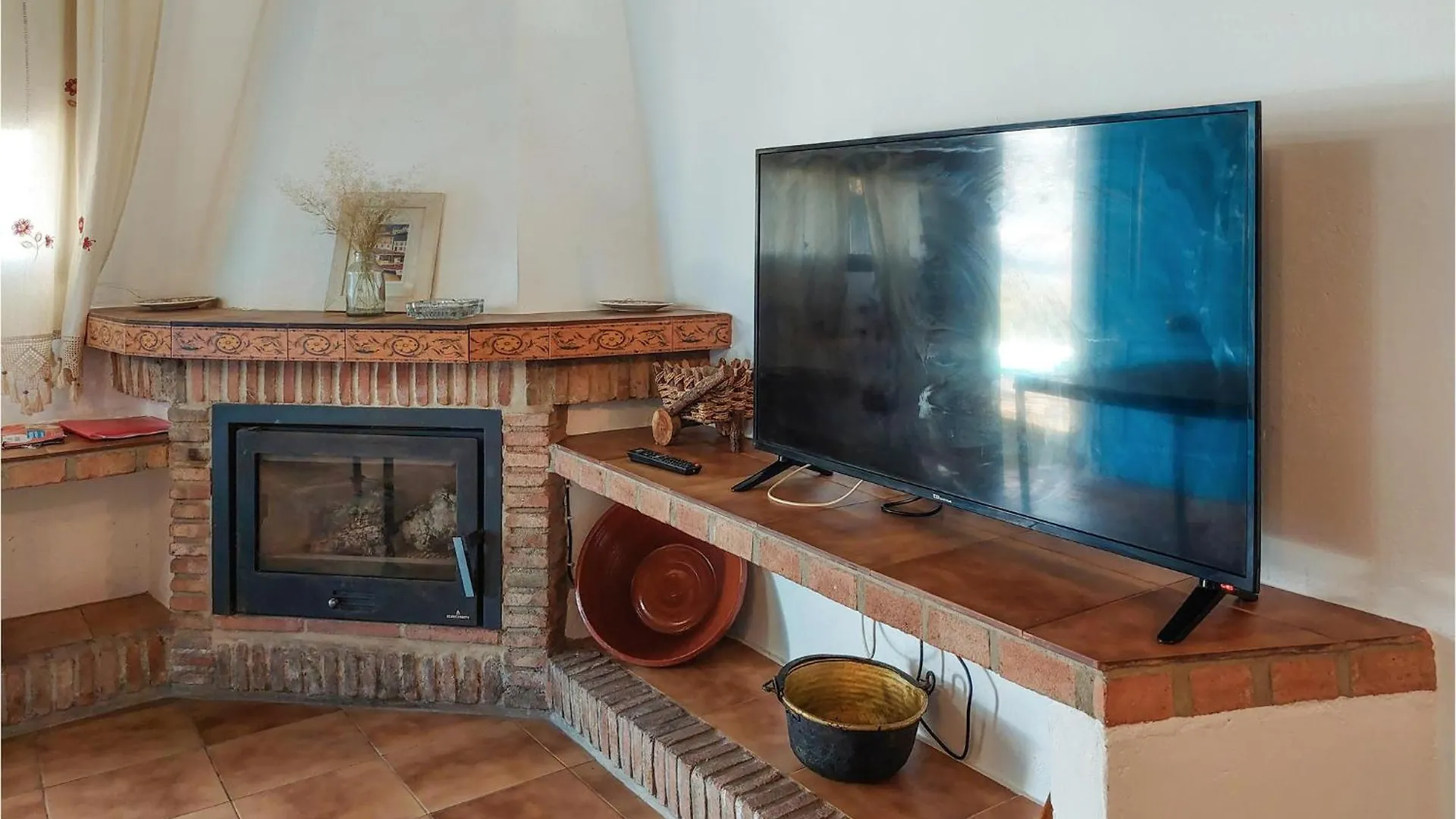 Gorgeous Home In Algatocin With Kitchenette 0*,  Spain